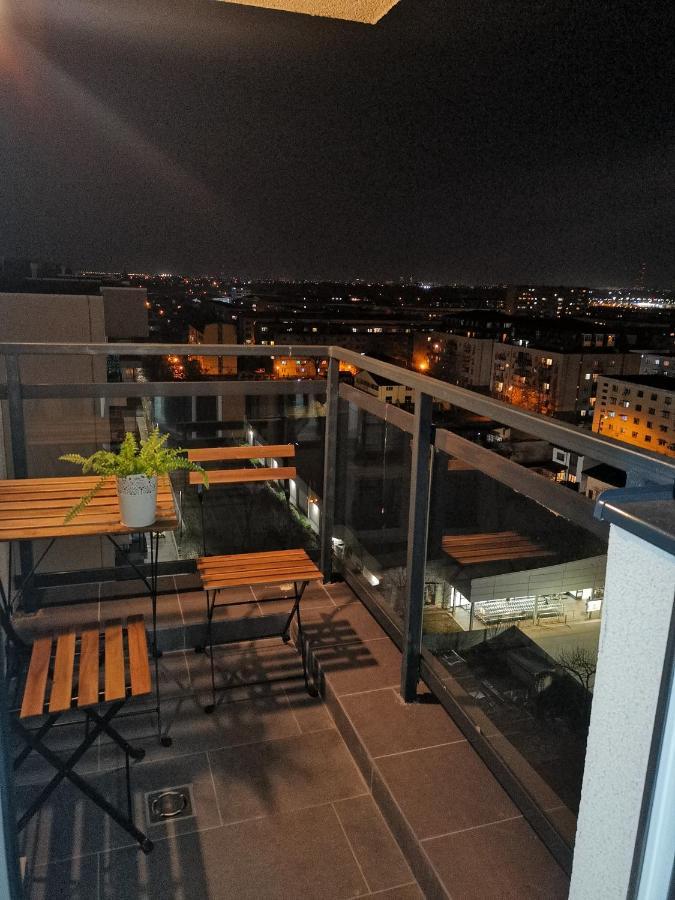 Sunset Bucharest 84 Apartment Bagian luar foto